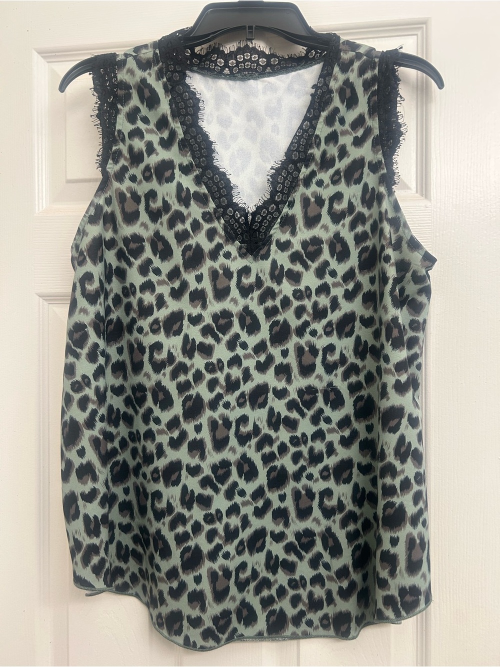 Sleeveless Lace-Trim Leopard Print Tank Top - Green